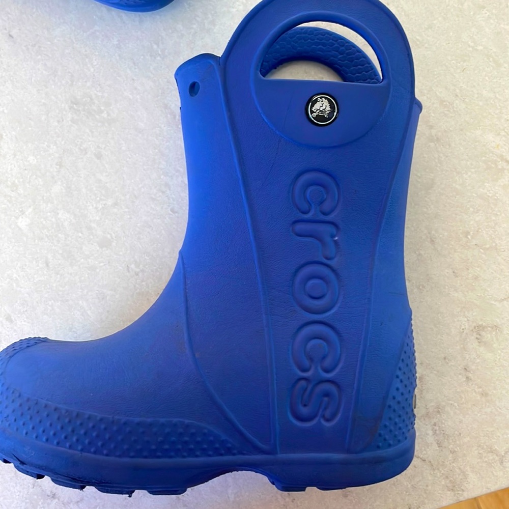 crocs rain boots